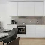 Stylish For 4 People With Underground Parking By Renters * Vratislav