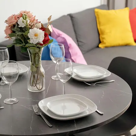 Apartmán Stylish For 4 People With Underground Parking By Renters